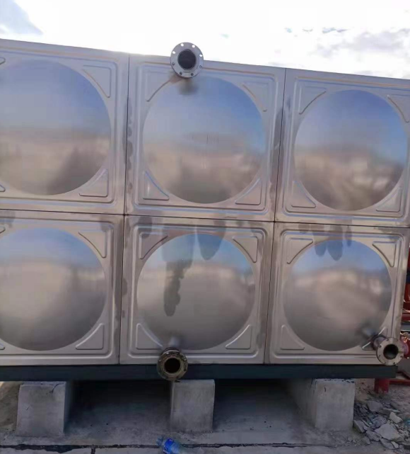 龙潭组合式不锈钢水箱，玻璃钢水箱的替代品，不锈钢冲压板组合水箱